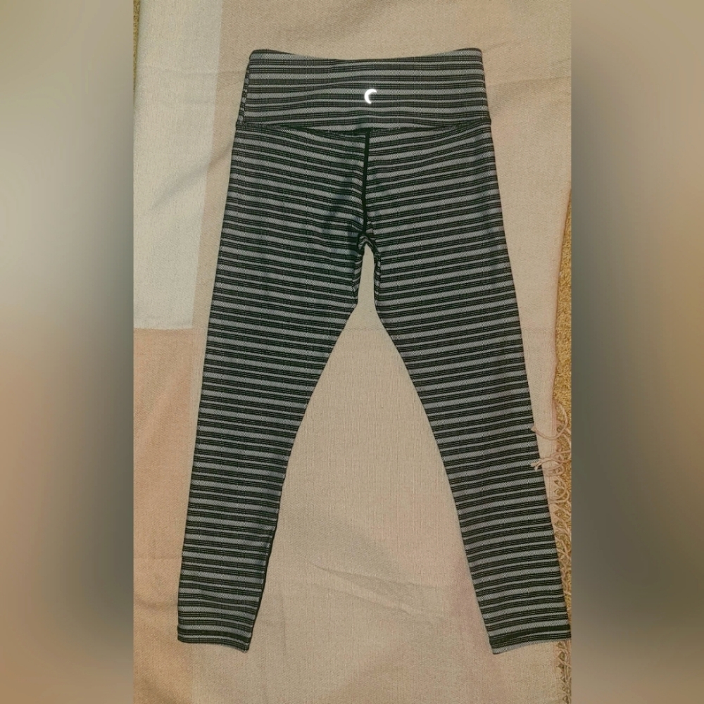 Zyia leggings. Size 4. Black and white stripped.